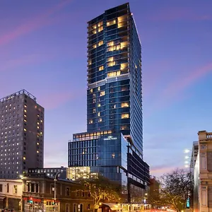 Отель Crowne Plaza By Ihg, Аделаида